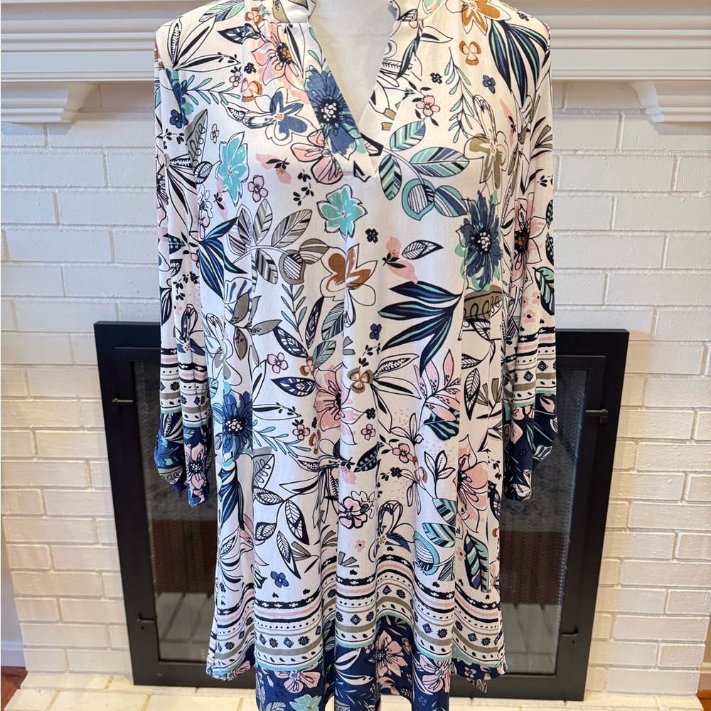 #197 NWT Pink Coconut Boutique Floral 3/4 Sleeve Tunic Size Large